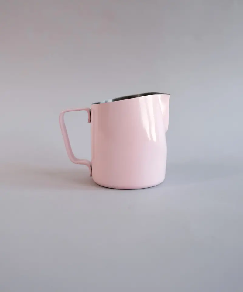 10Oz Latte Art Pitcher With Wide Spout In Hope 1