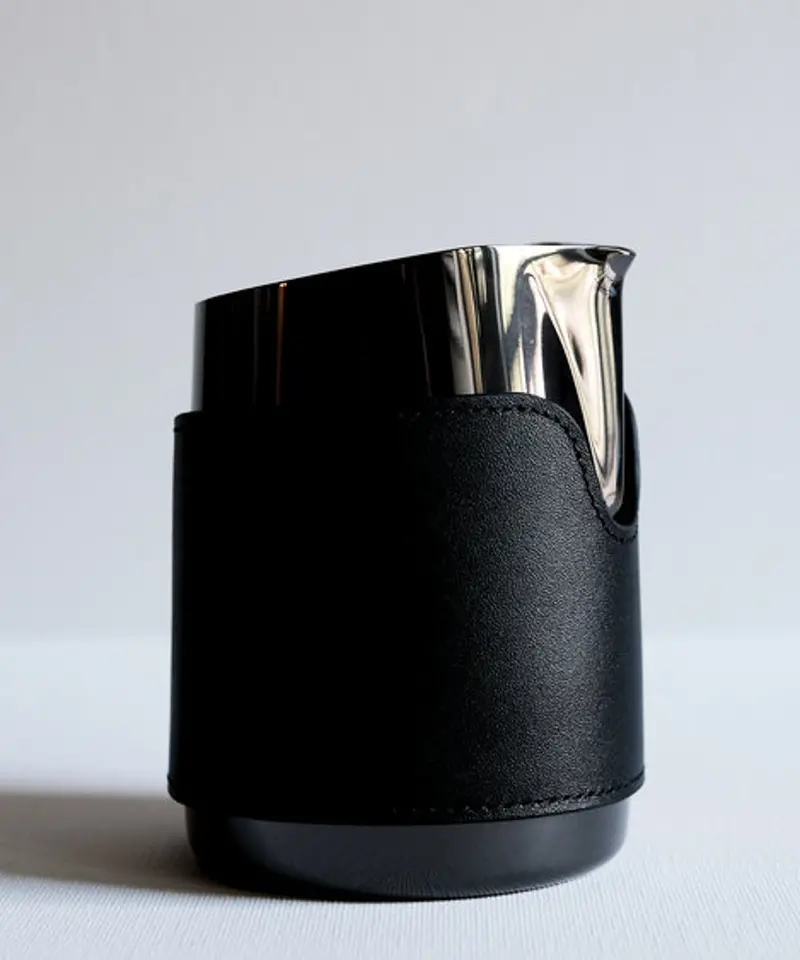 15Oz Handleless Latte Art Pitcher With Narrow Spout In Titanium Black 1