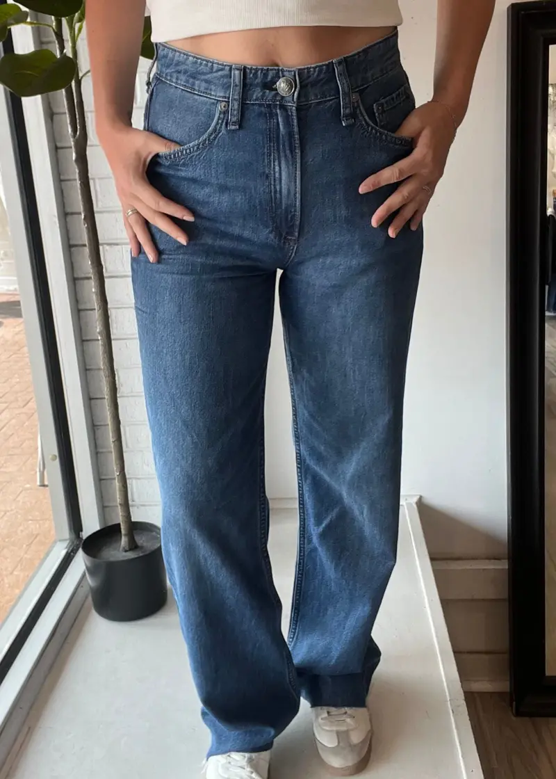 Featherweight Logan Mr Wide Leg 1