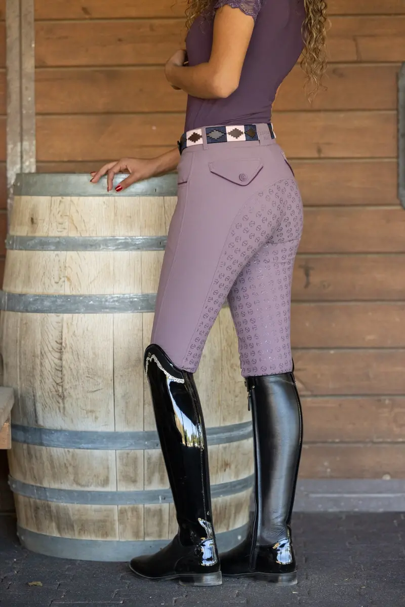 Halter Ego Evolution Full Seat Breech 1