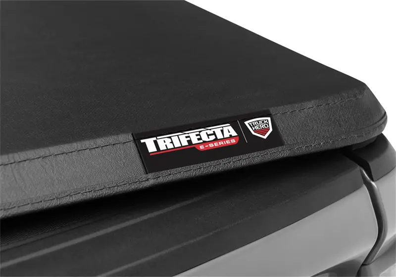 Extang Trifecta E-Series Retractable Tonneau Cover For Volkswagen Amarok (2010–2022) 1